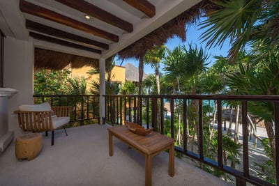 Luxury Villa Photo #8