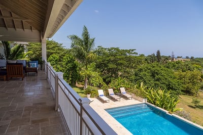 Luxury Villa Photo #6