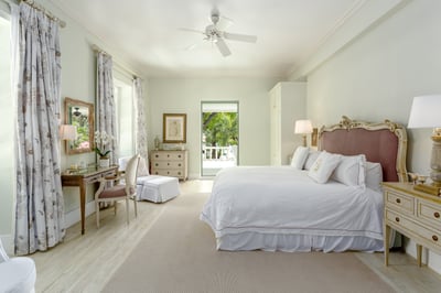 Luxury Villa Photo #21