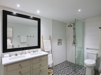 Luxury Villa Photo #20