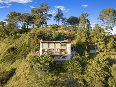 Luxury Villa Photo #37