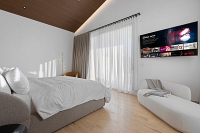 Luxury Villa Photo #27