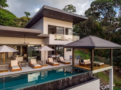 Luxury Villa Photo #4