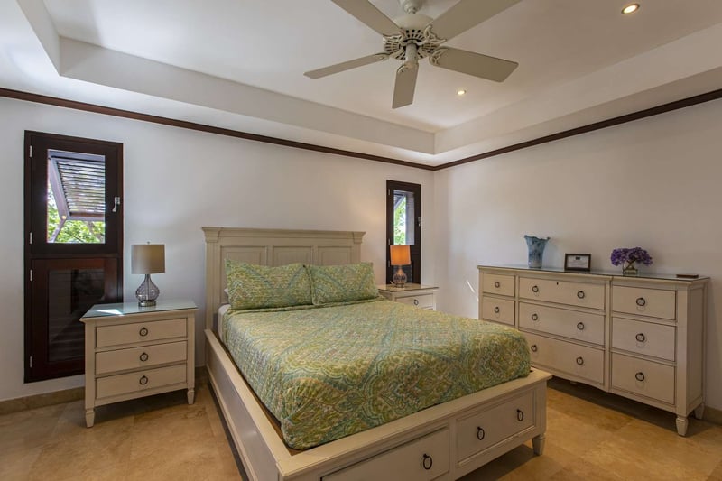 Coral Cove 4 | Green Fields