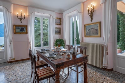 Luxury Villa Photo #14