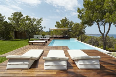 Luxury Villa Photo #3