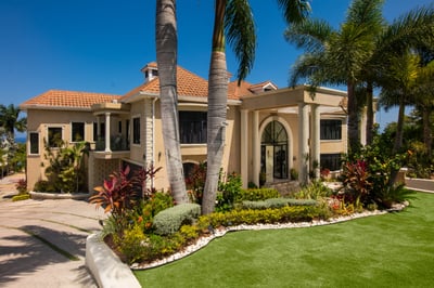 Luxury Villa Photo #5