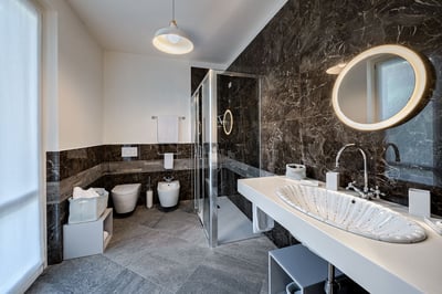 Luxury Villa Photo #33