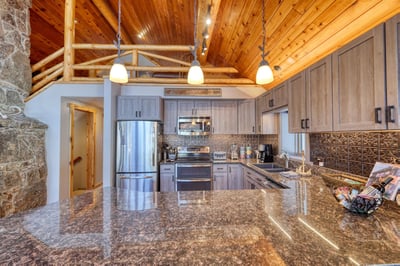 Luxury Villa Photo #6