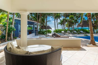 Luxury Villa Photo #42