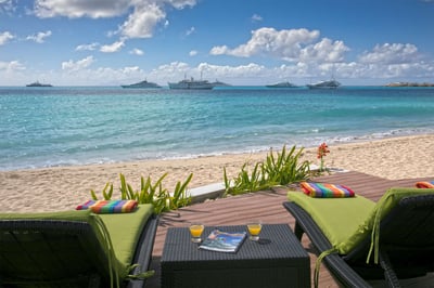 Luxury Villa Photo #6