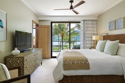 Luxury Villa Photo #6