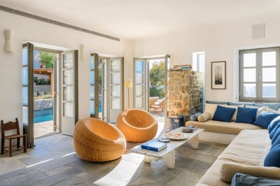 Luxury Villa Photo #33