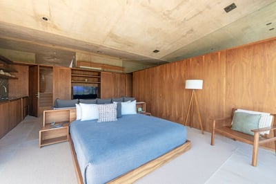 Luxury Villa Photo #46