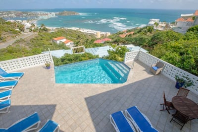 Luxury Villa Photo #2