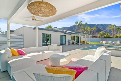 Luxury Villa Photo #20