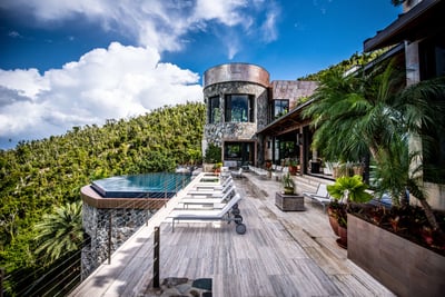 Luxury Villa Photo #13