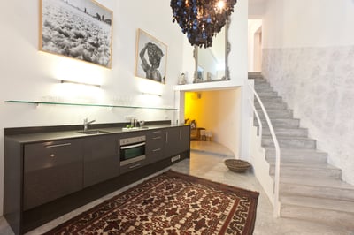 Luxury Villa Photo #26