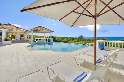Luxury Villa Photo #2