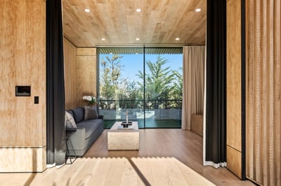 Luxury Villa Photo #43