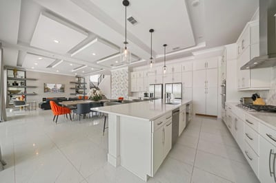 Luxury Villa Photo #18