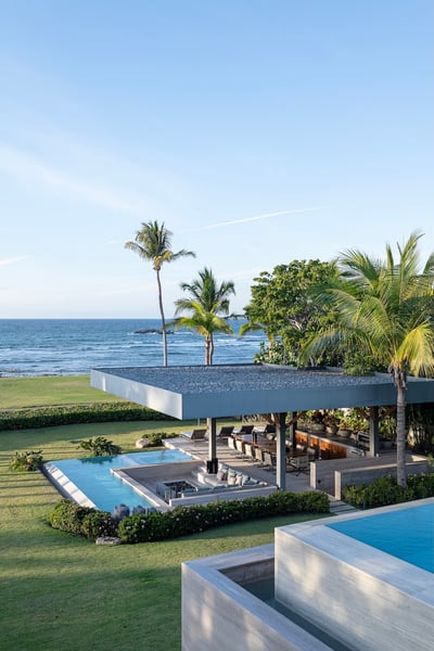 Luxury Villa Photo #6