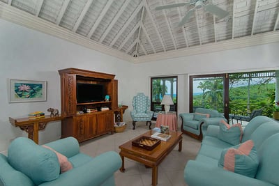 Luxury Villa Photo #12