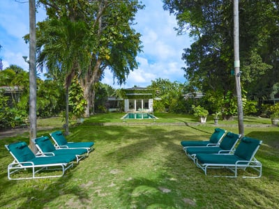 Luxury Villa Photo #6