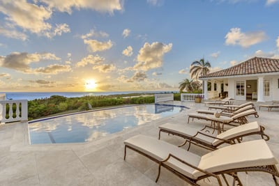 Luxury Villa Photo #2