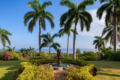 Luxury Villa Photo #8