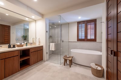 Luxury Villa Photo #32