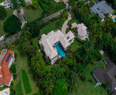 Luxury Villa Photo #3