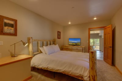 Luxury Villa Photo #23
