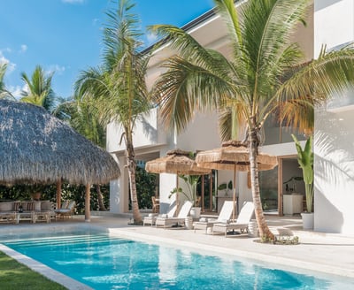 Luxury Villa Photo #2