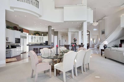 Luxury Villa Photo #15