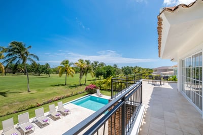 Luxury Villa Photo #11