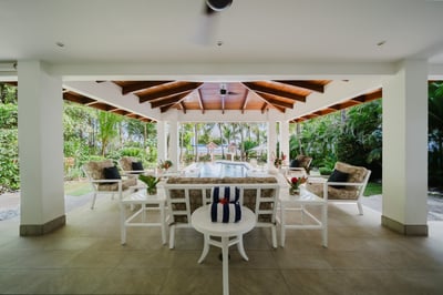 Luxury Villa Photo #2