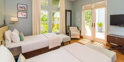 Luxury Villa Photo #6