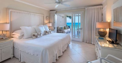 Luxury Villa Photo #7