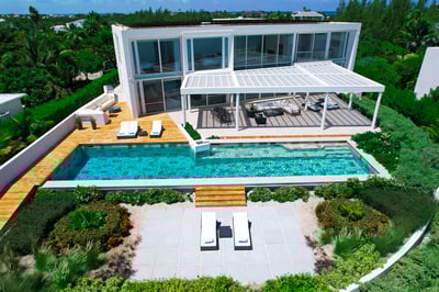 Luxury Villa Photo #11