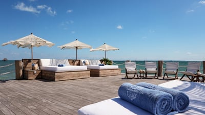 Luxury Villa Photo #12
