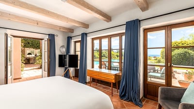 Luxury Villa Photo #22