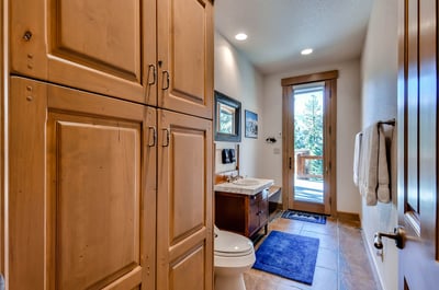 Main level bath with hot tub access