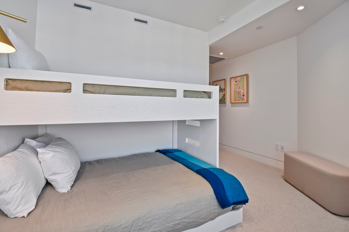 Japandi Slopeside Retreat