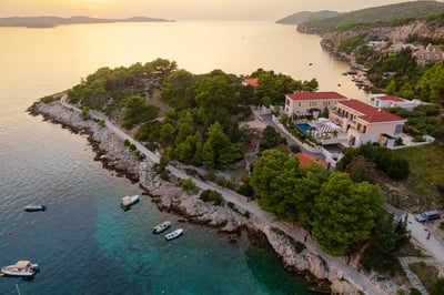 Luxury Villa Photo #65