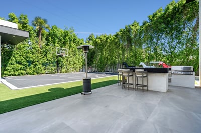 Luxury Villa Photo #18