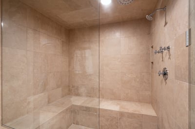 Luxury Villa Photo #17