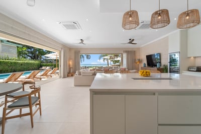 Luxury Villa Photo #14