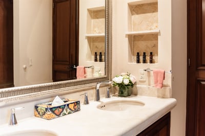Luxury Villa Photo #57