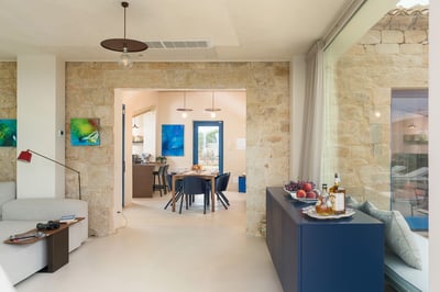 Luxury Villa Photo #21